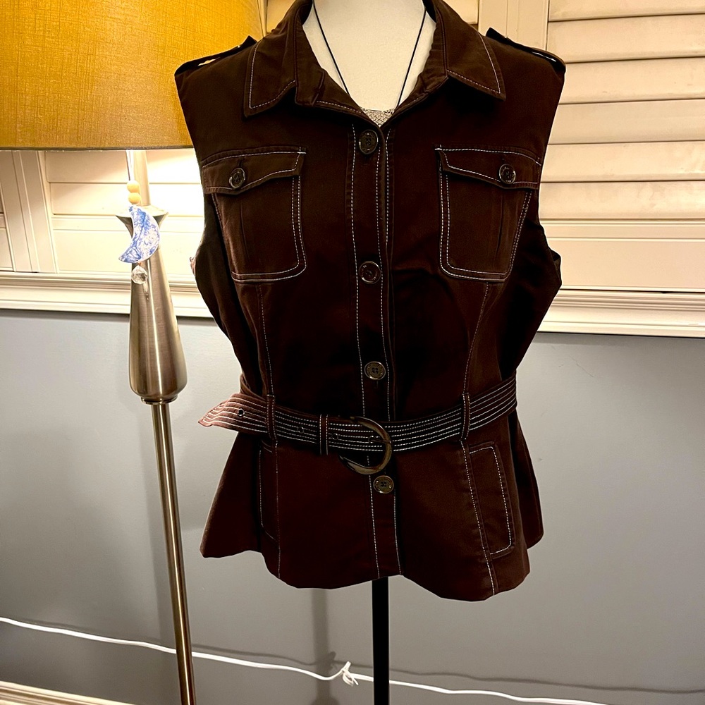 Calvin Klein brown size 16 vest